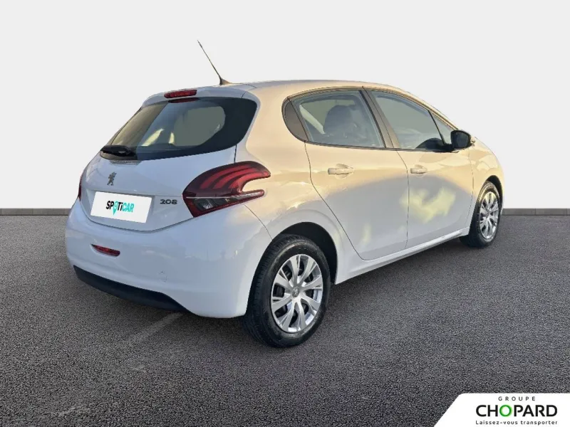 Image secondaire du véhicule 4