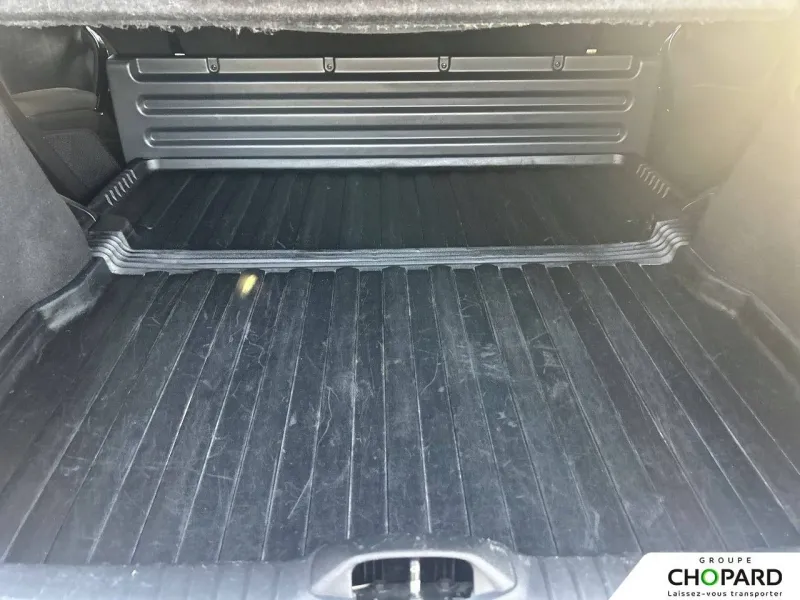 Image secondaire du véhicule 9