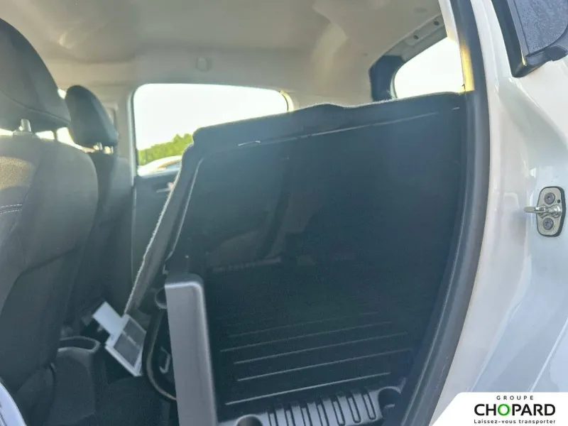 Image secondaire du véhicule 19