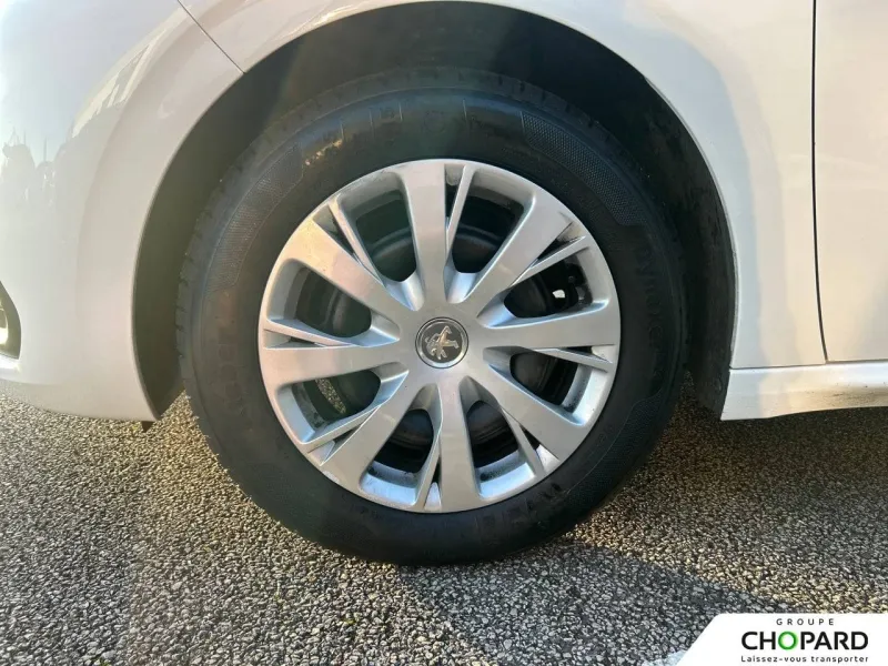 Image secondaire du véhicule 22