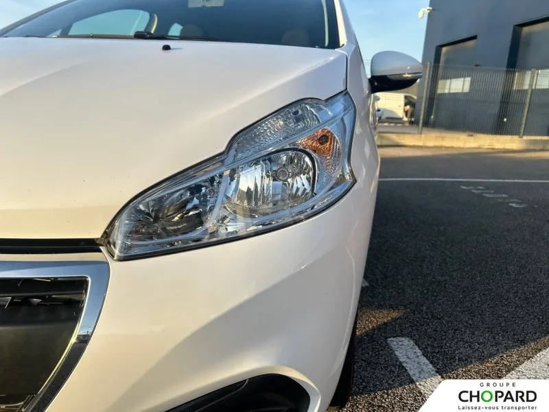 Image secondaire du véhicule 23