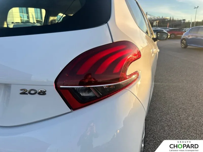 Image secondaire du véhicule 24