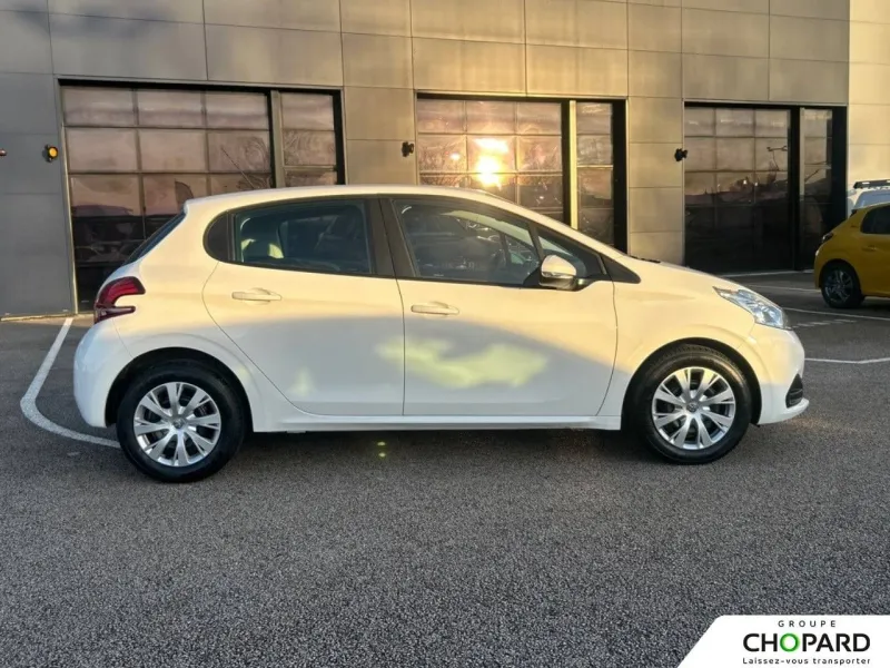 Image secondaire du véhicule 32