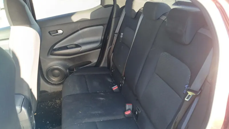 Image secondaire du véhicule 12