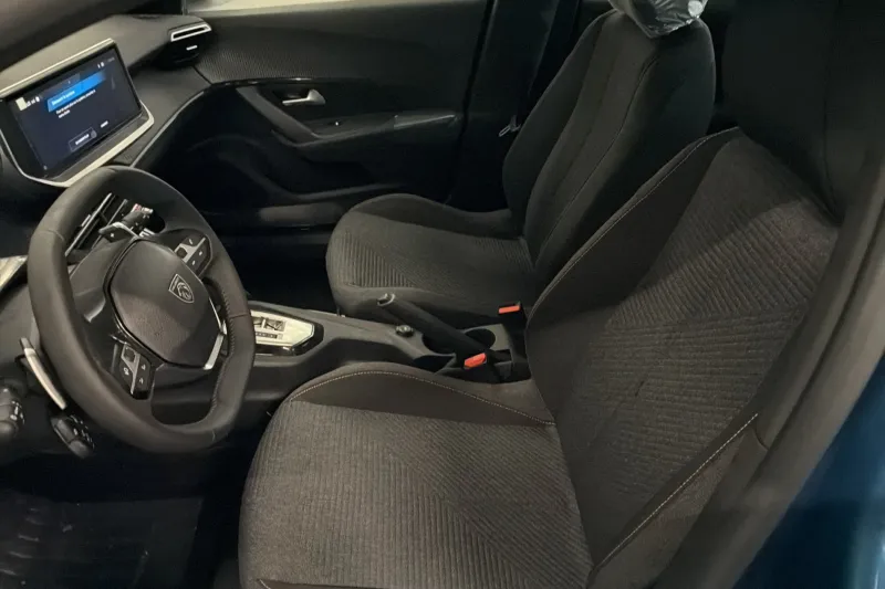 Image secondaire du véhicule 11