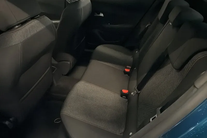 Image secondaire du véhicule 12