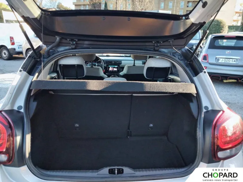 Image secondaire du véhicule 9