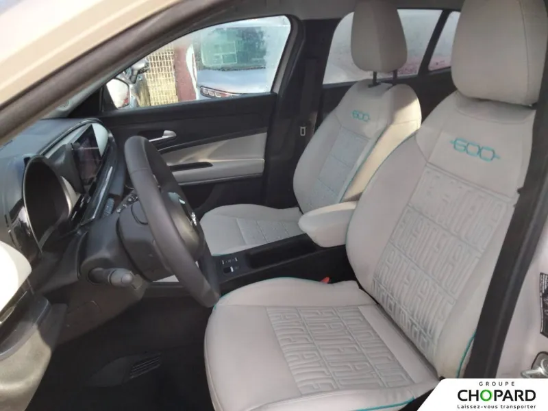 Image secondaire du véhicule 12