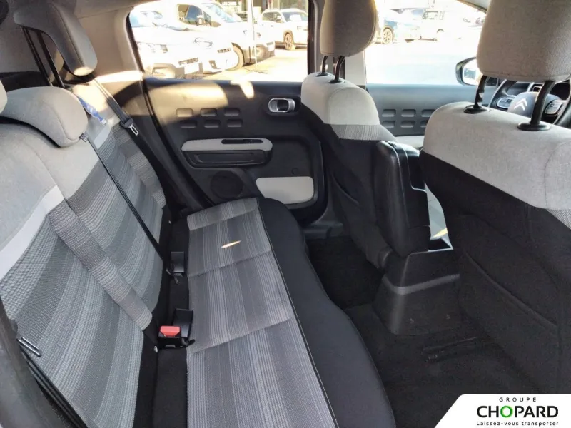 Image secondaire du véhicule 21