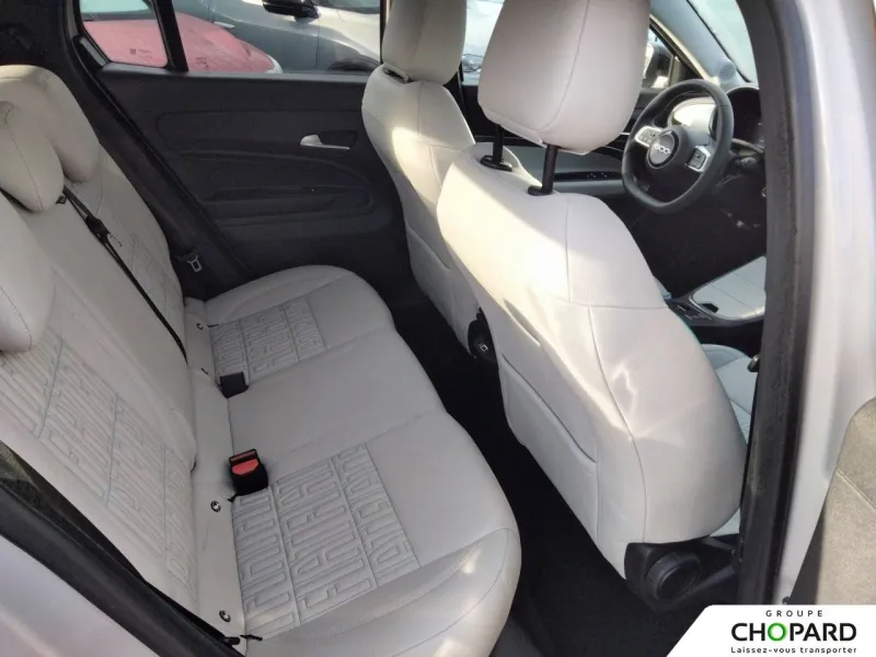 Image secondaire du véhicule 21