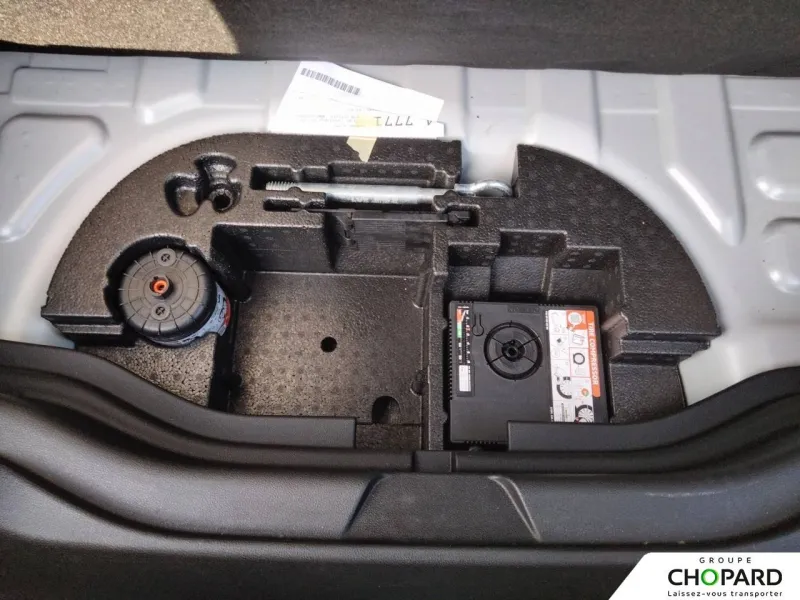 Image secondaire du véhicule 25