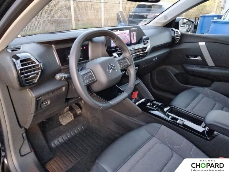 Image secondaire du véhicule 3