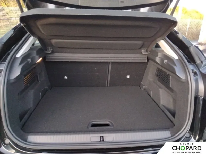 Image secondaire du véhicule 9