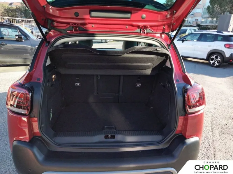 Image secondaire du véhicule 9