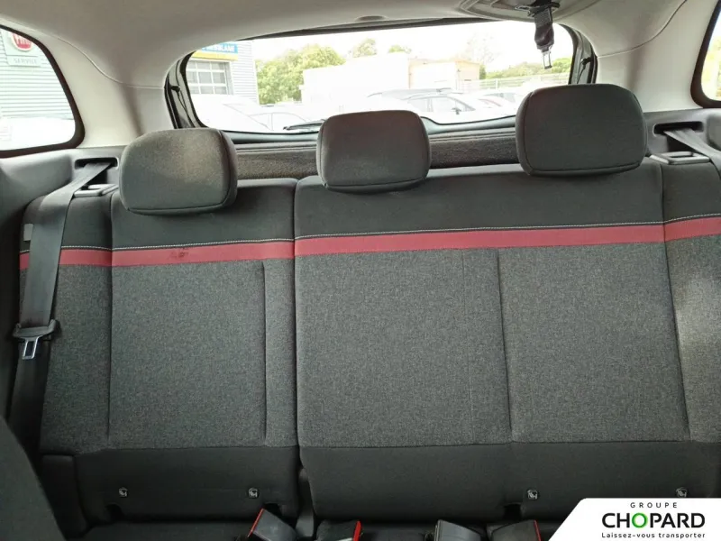 Image secondaire du véhicule 12