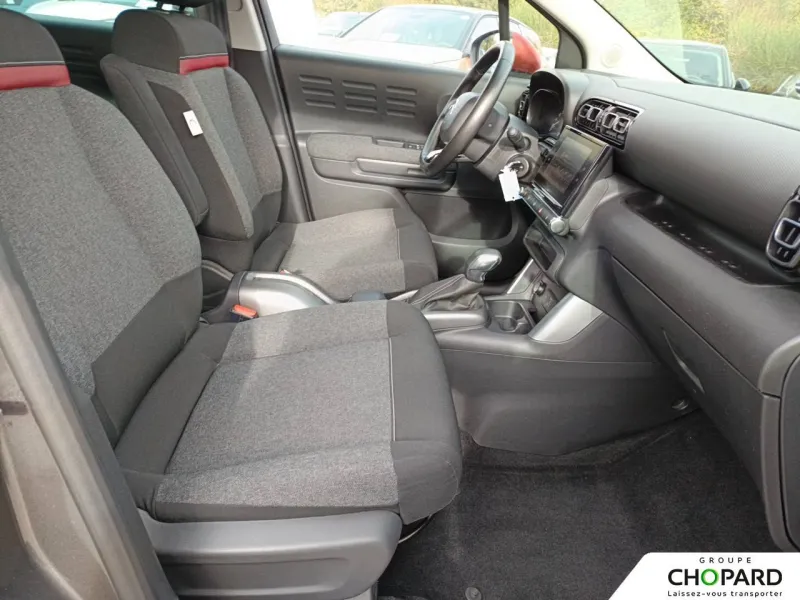 Image secondaire du véhicule 21