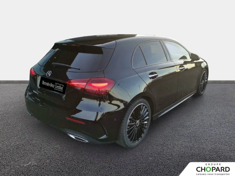 Image secondaire du véhicule 4