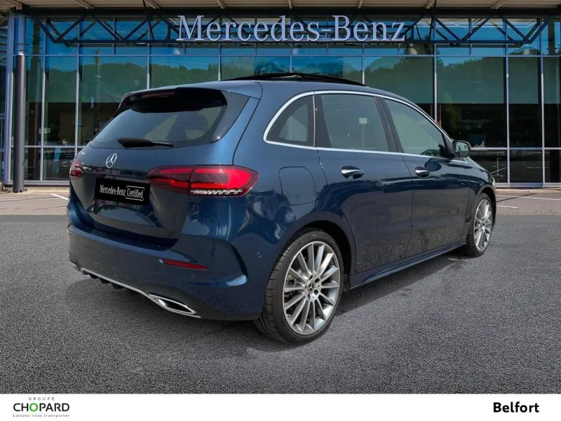 Image secondaire du véhicule 4