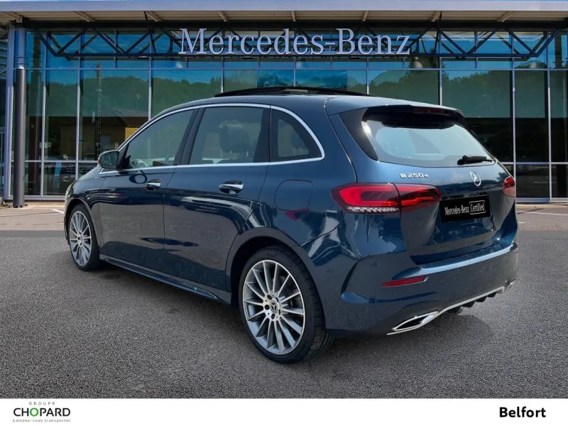 Image secondaire du véhicule 9