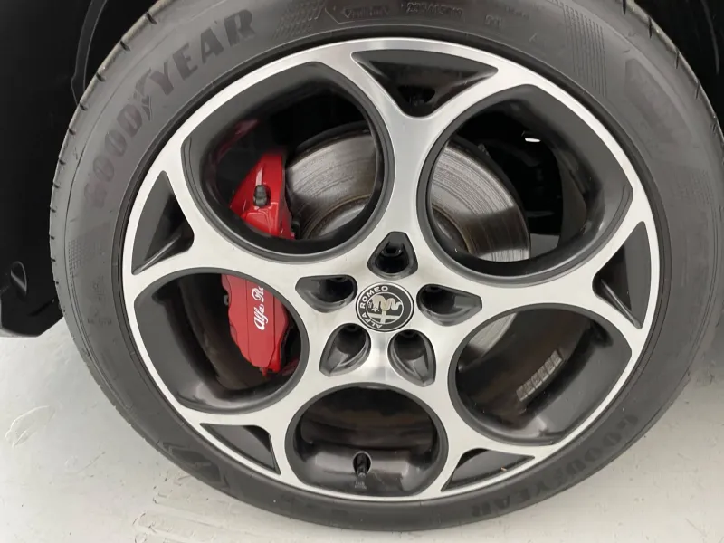 Image secondaire du véhicule 20