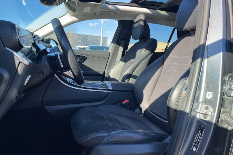 Image secondaire du véhicule 11