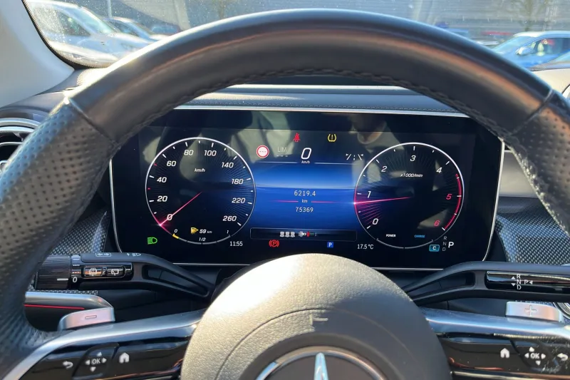 Image secondaire du véhicule 19