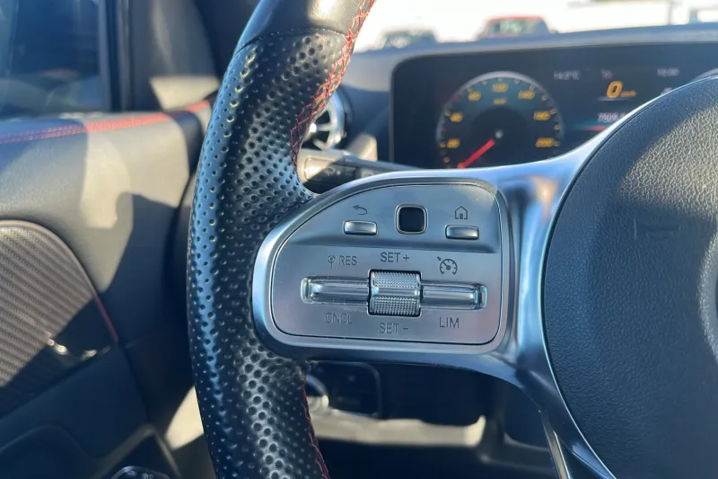 Image secondaire du véhicule 21