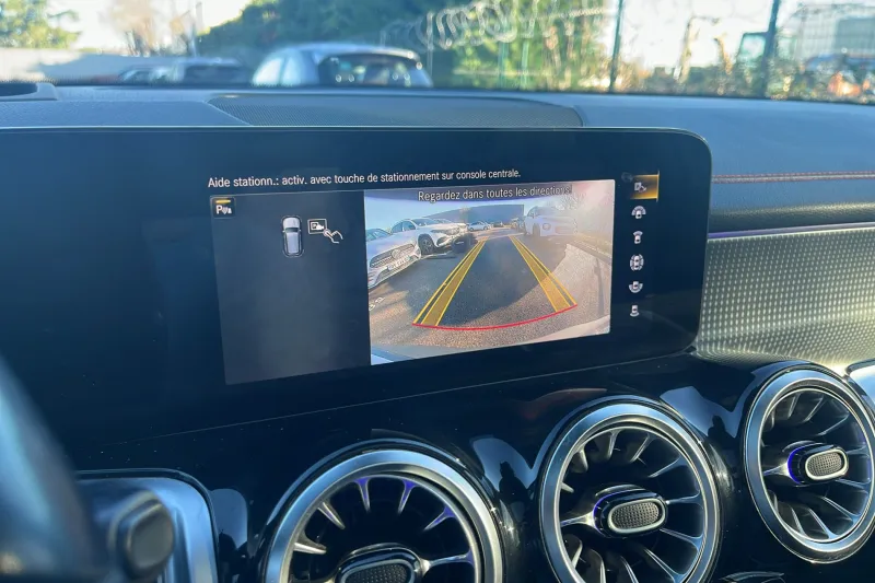 Image secondaire du véhicule 18