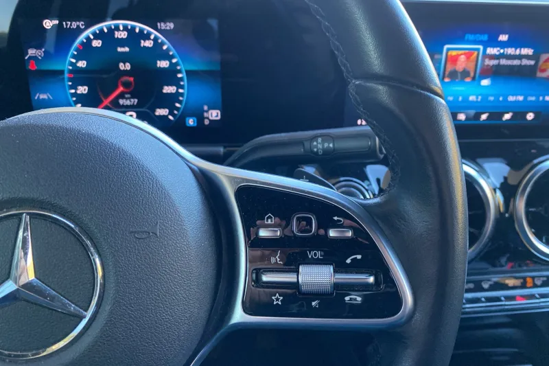 Image secondaire du véhicule 21