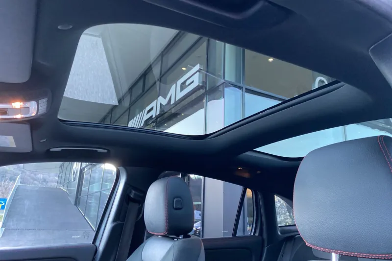 Image secondaire du véhicule 29