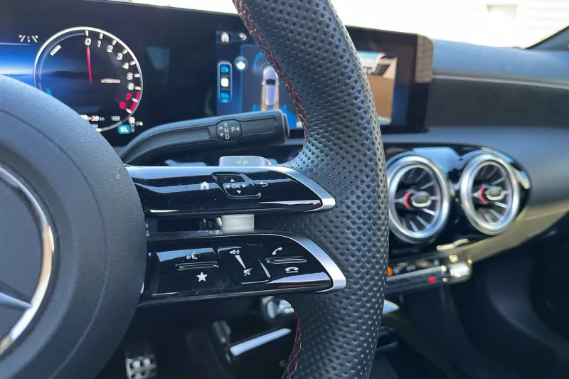 Image secondaire du véhicule 20