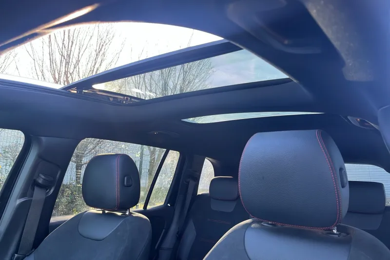 Image secondaire du véhicule 23