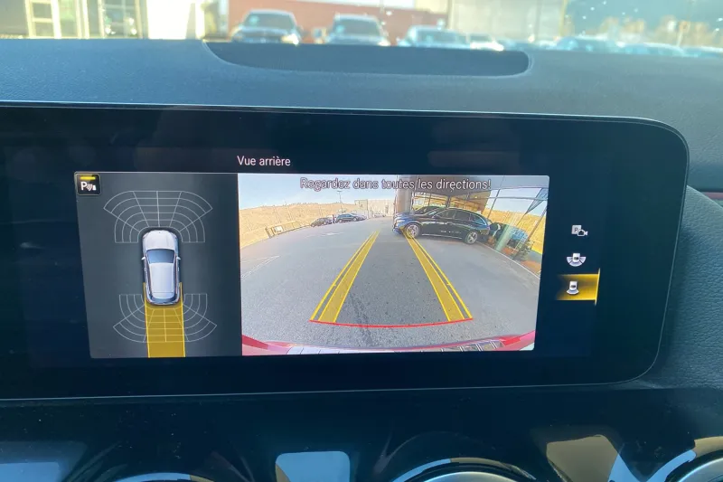 Image secondaire du véhicule 24