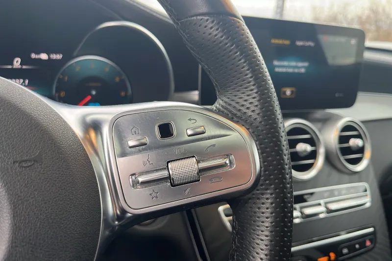 Image secondaire du véhicule 23