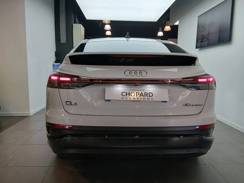 Image secondaire du véhicule 8