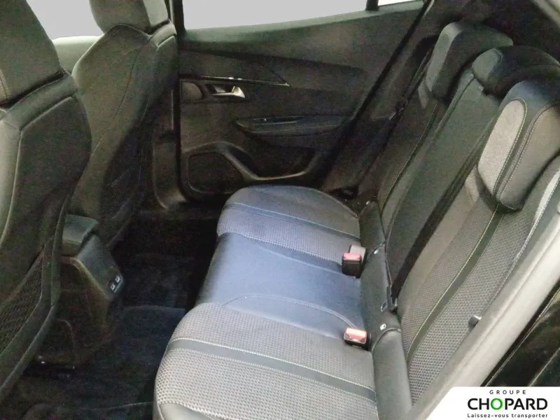 Image secondaire du véhicule 8