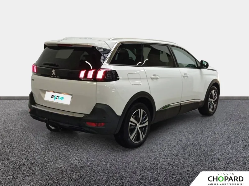 Image secondaire du véhicule 9