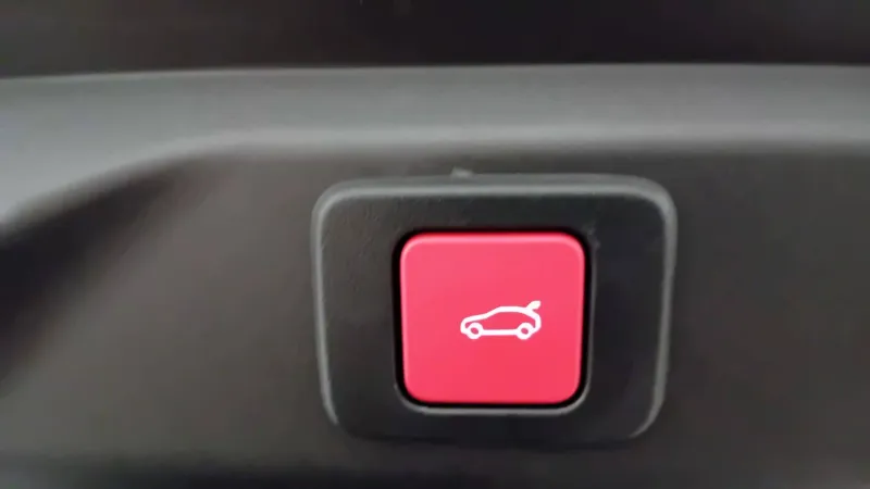 Image secondaire du véhicule 4