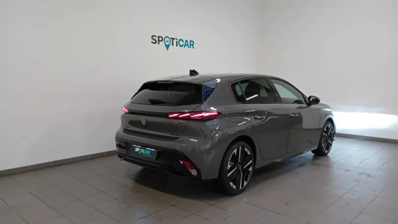 Image secondaire du véhicule 19