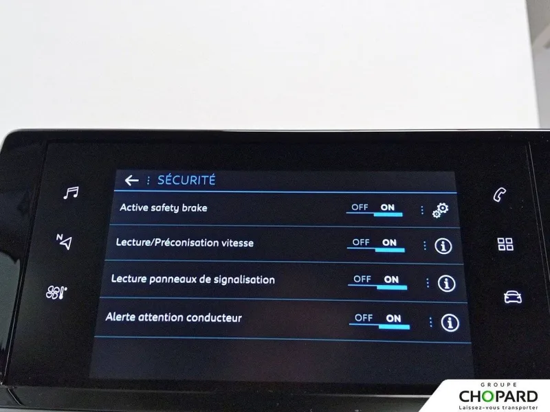 Image secondaire du véhicule 14