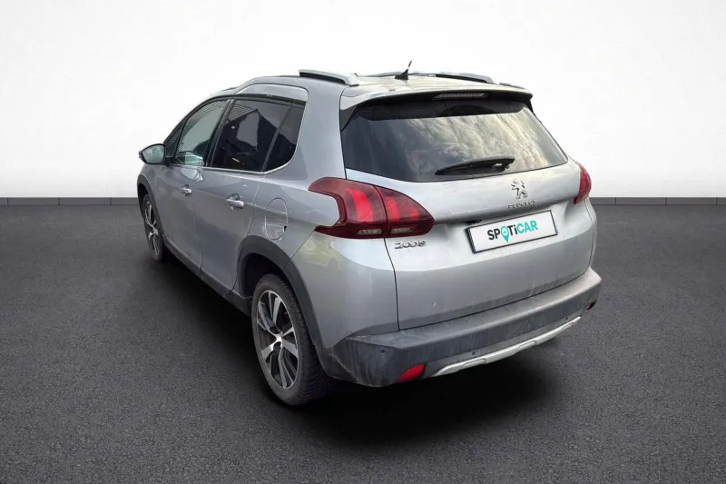 Image secondaire du véhicule 5