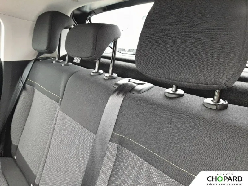 Image secondaire du véhicule 19