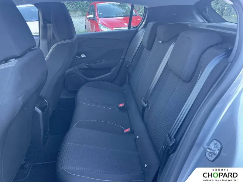 Image secondaire du véhicule 12