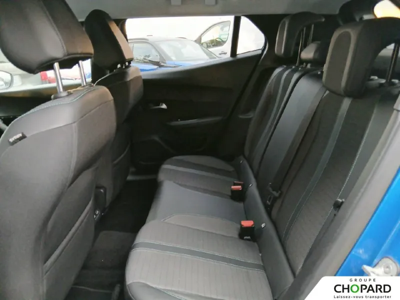 Image secondaire du véhicule 12