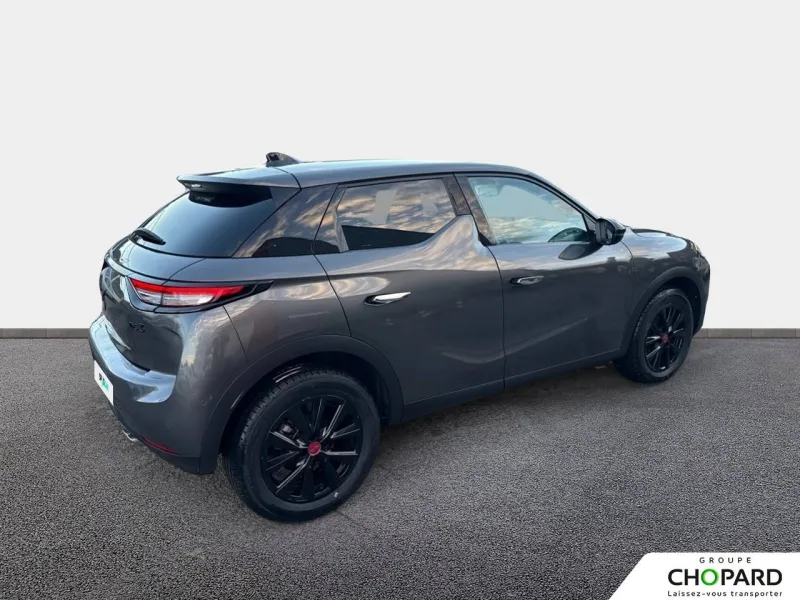 Image secondaire du véhicule 9