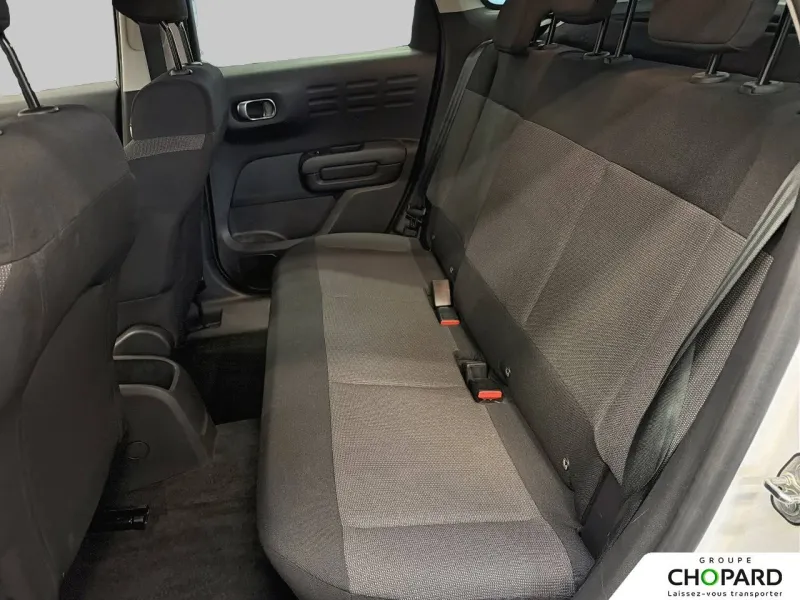 Image secondaire du véhicule 8