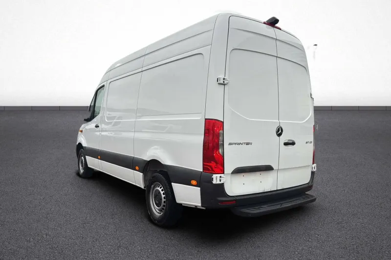 Image secondaire du véhicule 5