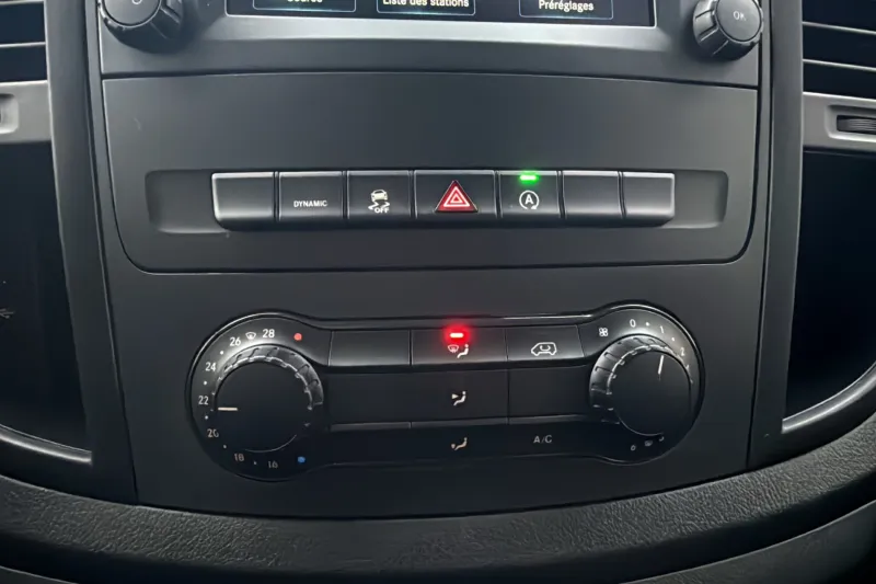 Image secondaire du véhicule 15