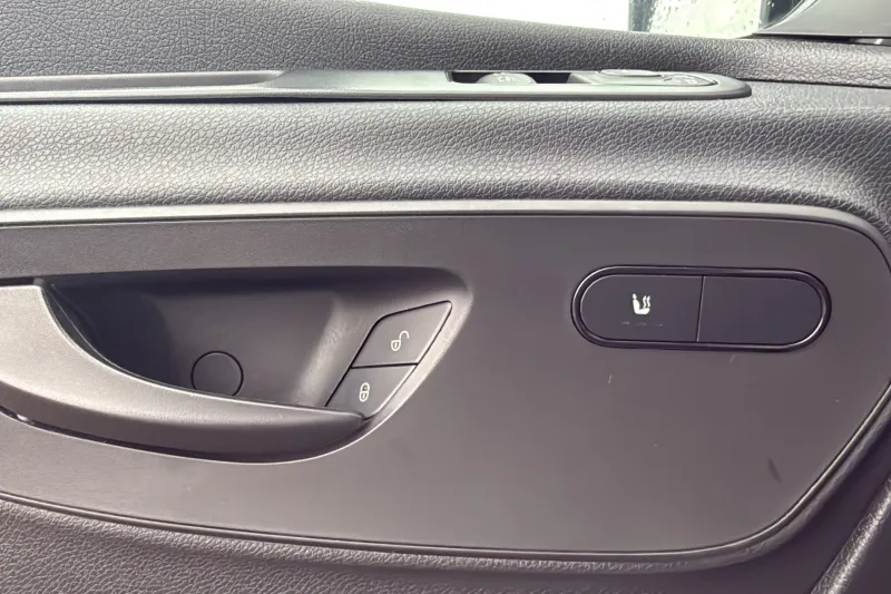 Image secondaire du véhicule 18