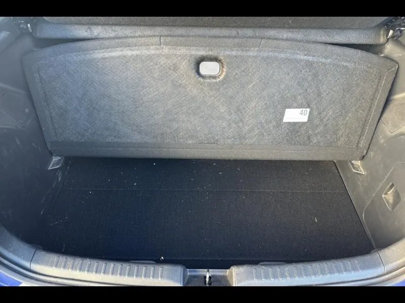 Image secondaire du véhicule 10